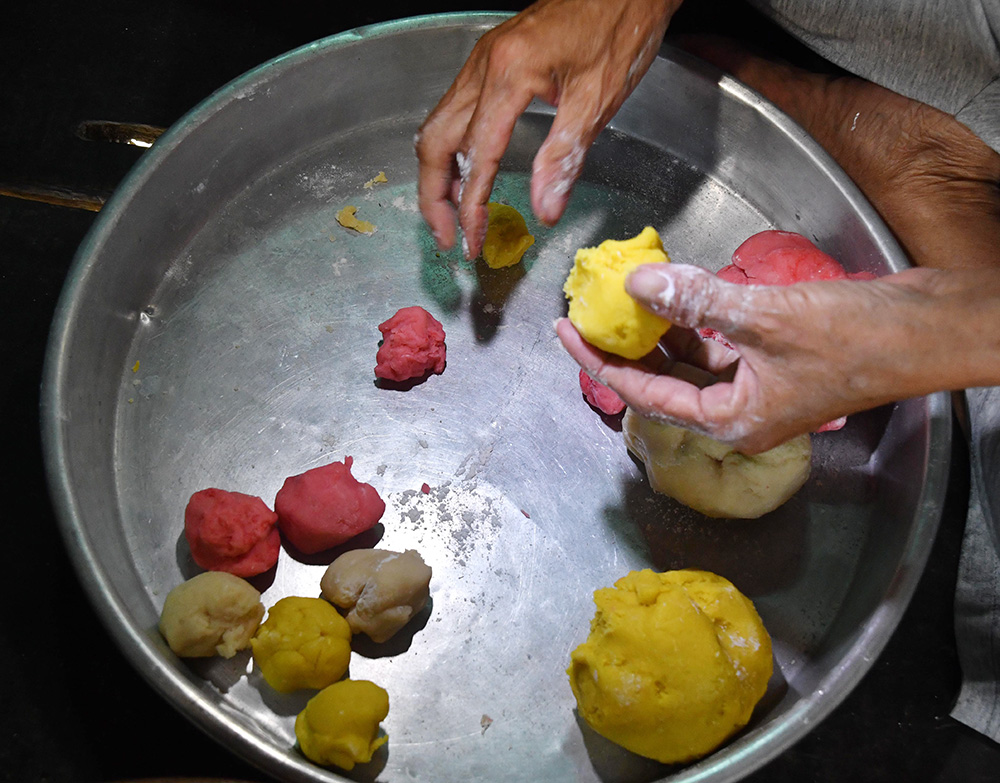 Những chiếc bánh của người thợ già