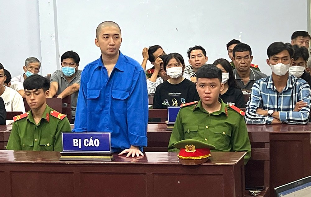 Vào tù vì nghe lời bạn