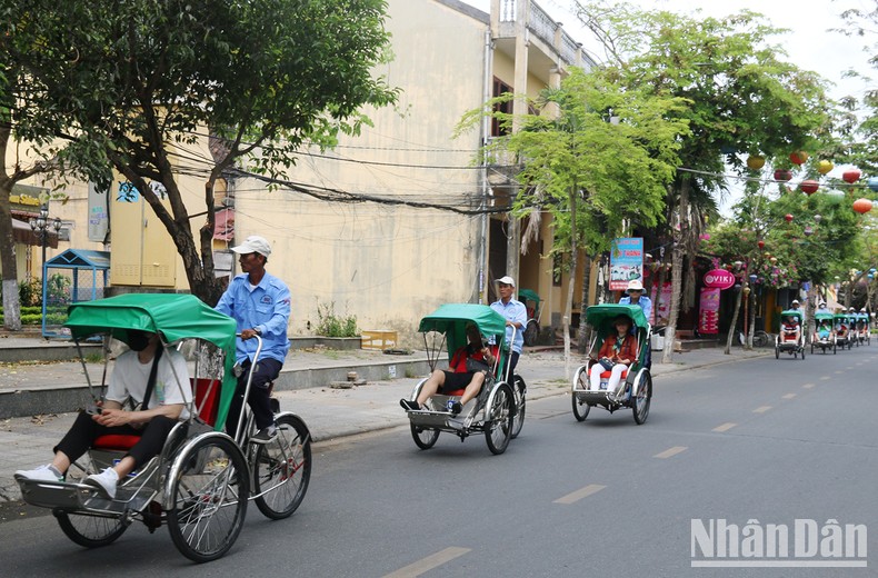 Tăng cường quản lý, giảm áp lực lên Khu phố cổ Hội An