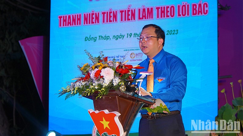 Đồng Tháp tuyên dương 43 thanh niên tiên tiến làm theo lời Bác