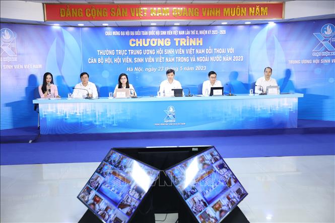 Lan tỏa khát vọng cống hiến đến sinh viên Việt Nam trong và ngoài nước