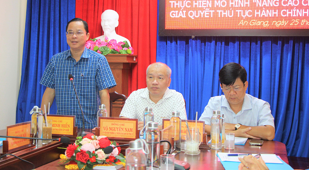 An Giang ký kết phối hợp thực hiện mô hình “Nâng cao chất lượng giải quyết thủ tục hành chính”