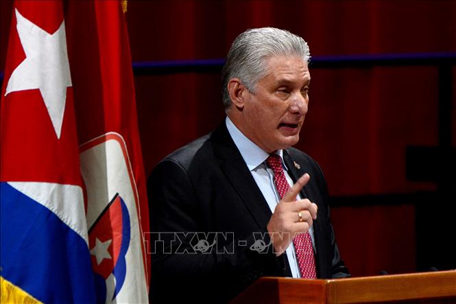 Cuba tiếp tục ưu tiên phát triển kinh tế