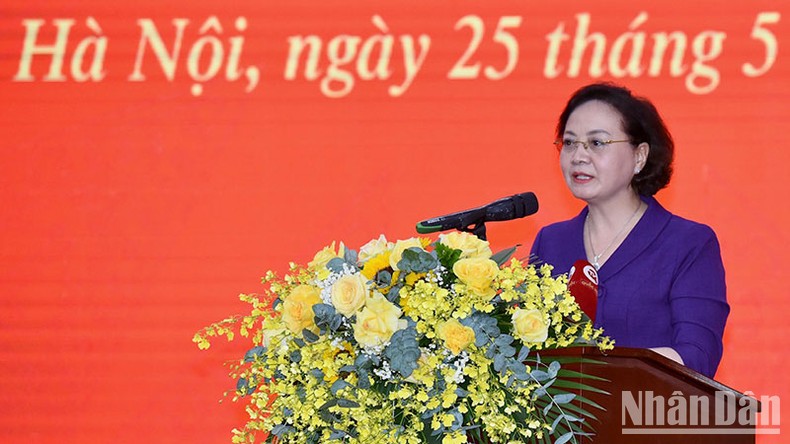 Thủ tướng Phạm Minh Chính trao quyết định bổ nhiệm Bộ trưởng Tài nguyên và Môi trường