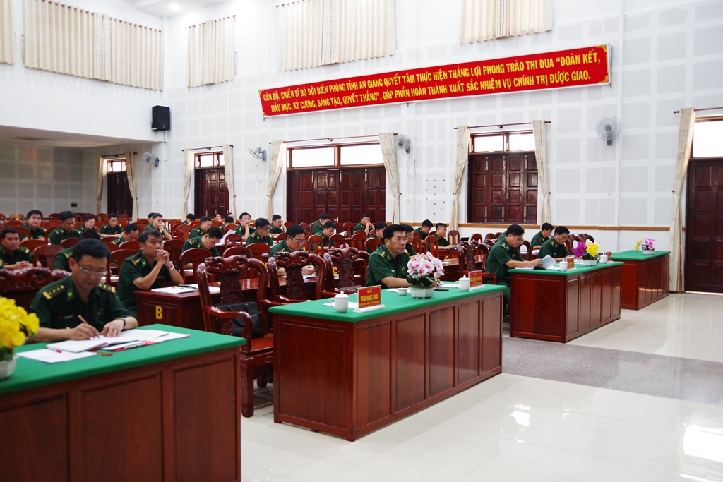 An Giang sơ kết 5 năm thực hiện nghị quyết về chiến lược quốc phòng Việt Nam