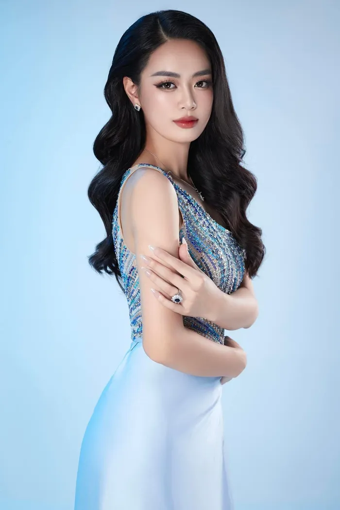 Miss World Vietnam 2023: Nữ sinh vòng eo 58 cm, là thủ môn xuất sắc