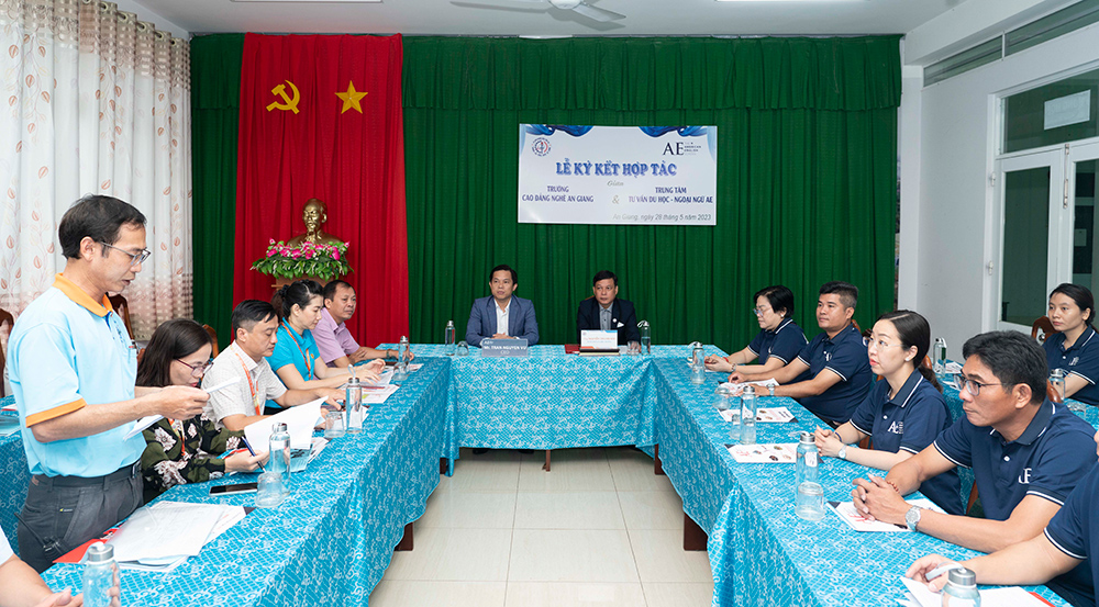 Trường Cao đẳng Nghề An Giang và Trung tâm Tư vấn du học - ngoại ngữ AE ký kết hợp tác đào tạo, tuyển sinh visa du học nghề và visa đào tạo nghề Úc