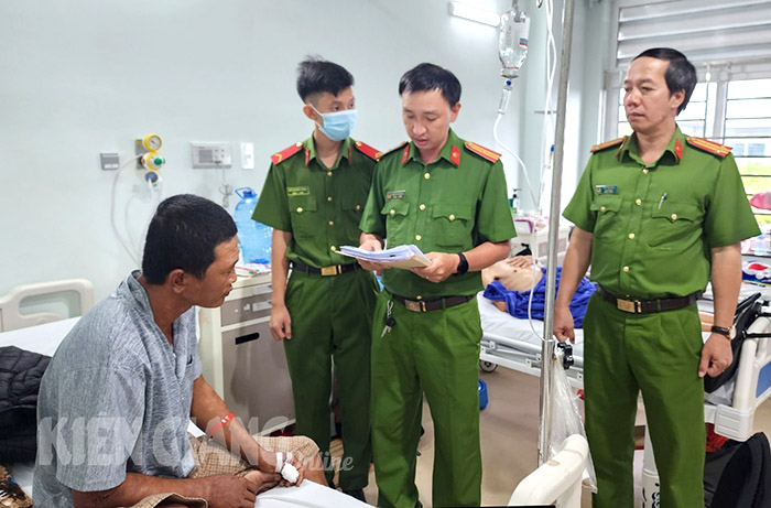 Kiên Giang: Khởi tố, bắt giam đối tượng chém công an và bảo vệ dân phố
