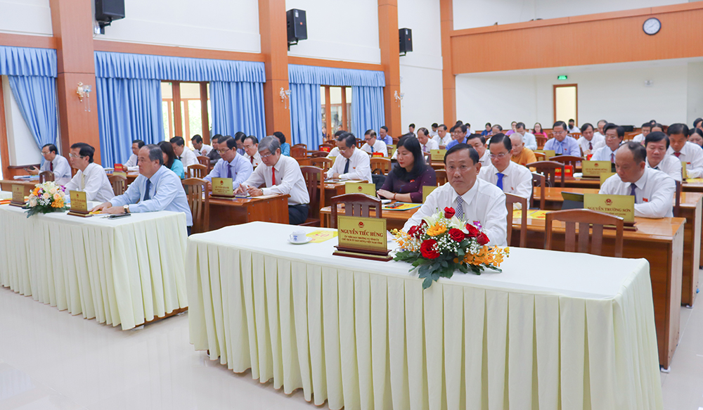 Kỳ họp lần thứ 13 (chuyên đề) HĐND tỉnh An Giang khóa X thông qua 5 nghị quyết