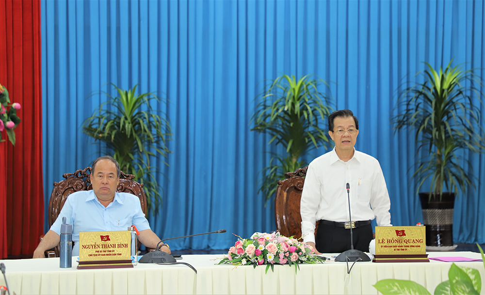 Thường trực Tỉnh ủy An Giang làm việc với Ban Cán sự Đảng UBND tỉnh về tình hình phát triển kinh tế - xã hội