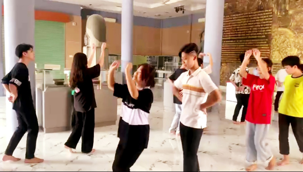 Độc đáo điệu múa Óc Eo