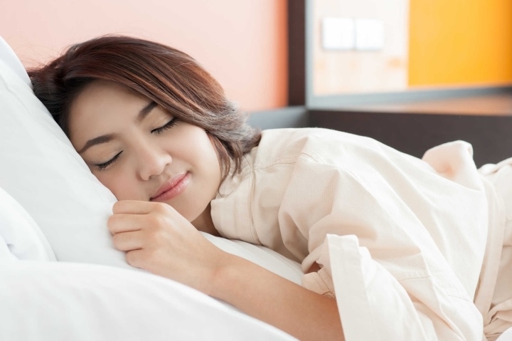 5 mẹo giúp ngủ ngon trong thời tiết oi bức vô cùng đơn giản