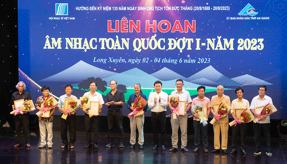 Bế mạc, trao giải Liên hoan Âm nhạc toàn quốc đợt I năm 2023, tại TP. Long Xuyên