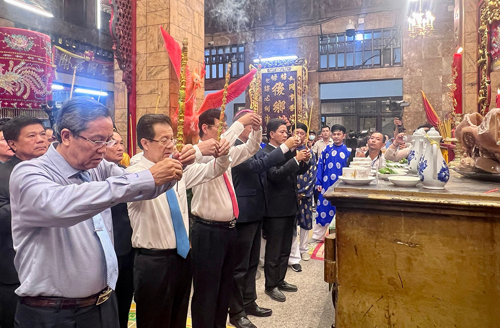 Lễ phục hiện rước Bà Chúa Xứ núi Sam