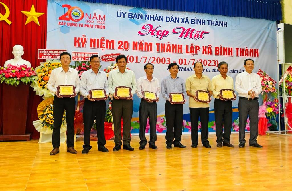 Kỷ niệm 20 năm thành lập xã Bình Thành