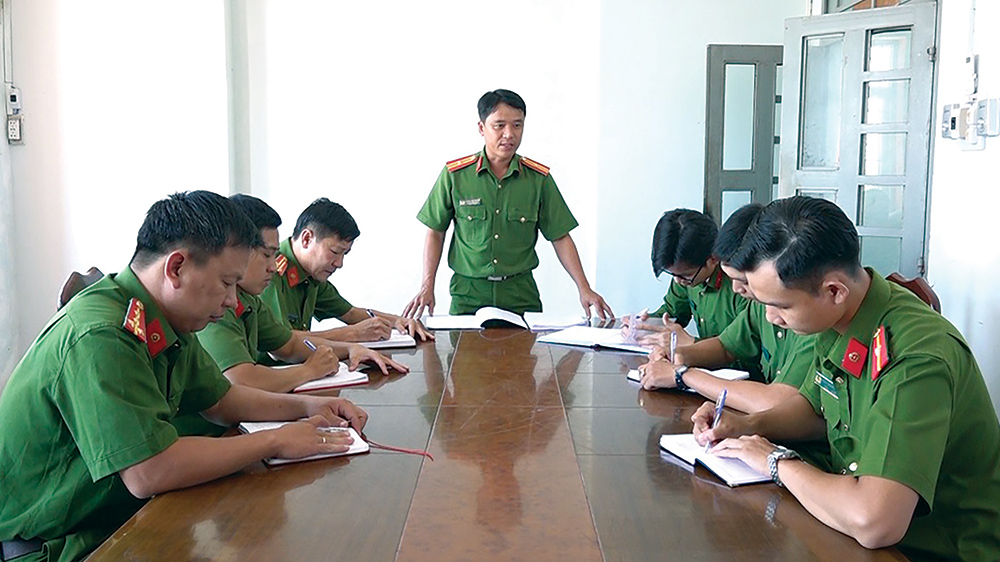 Chiến sĩ công an được dân tin yêu