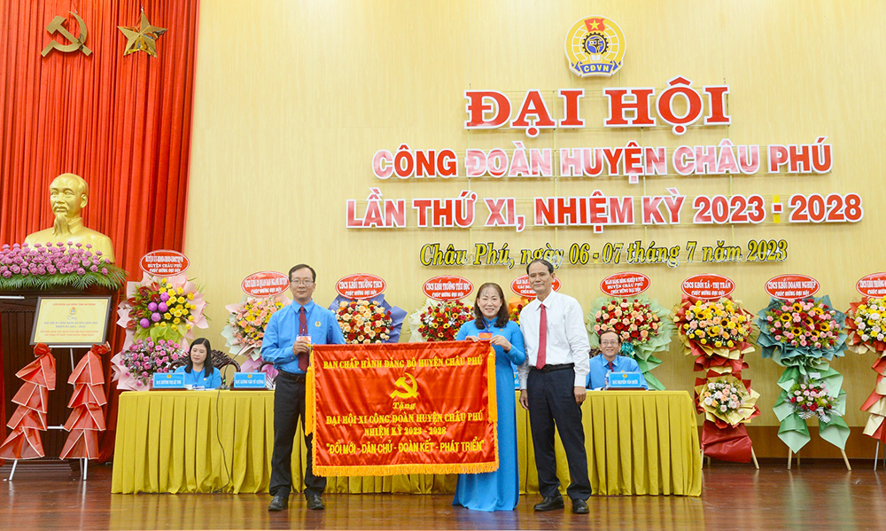 Đại hội Công đoàn huyện Châu Phú lần XI (nhiệm kỳ 2023 - 2028)
