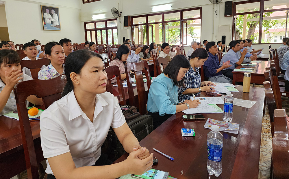 An Giang nâng cao kỹ năng dân vận và giám sát phản biện xã hội