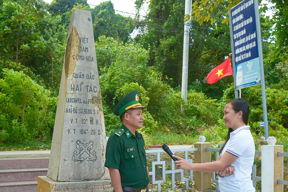 Tuổi trẻ An Giang hướng về biển, đảo quê hương