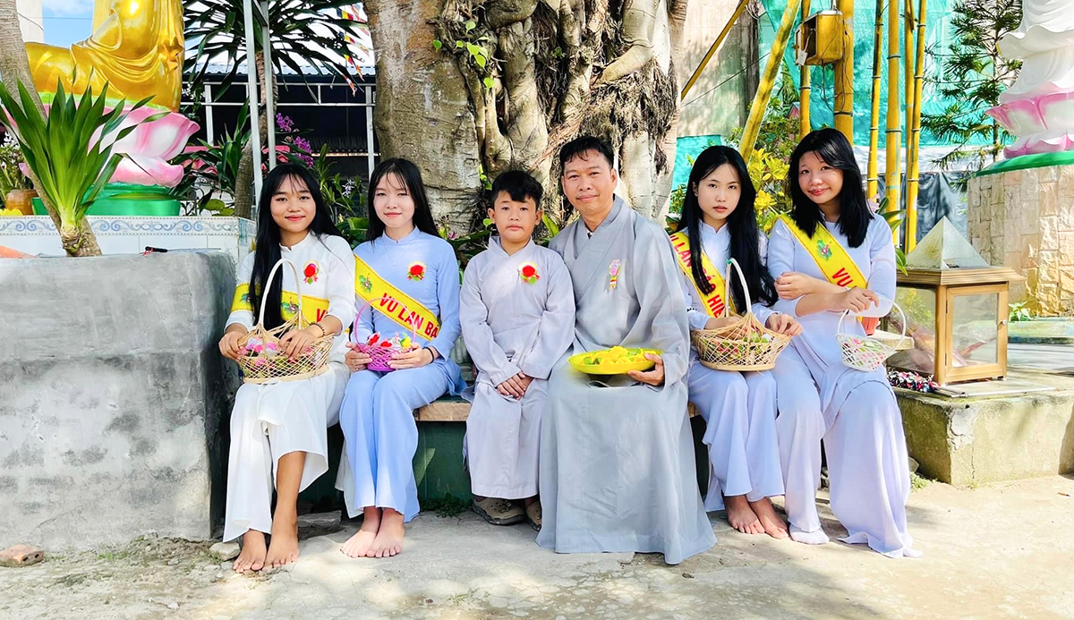 Vu Lan – mùa hiếu hạnh