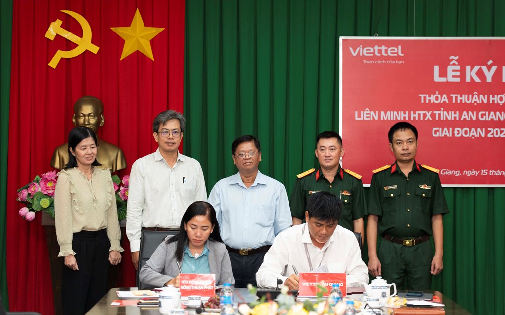 Viettel An Giang hợp tác chuyển đổi số với Liên minh Hợp tác xã tỉnh