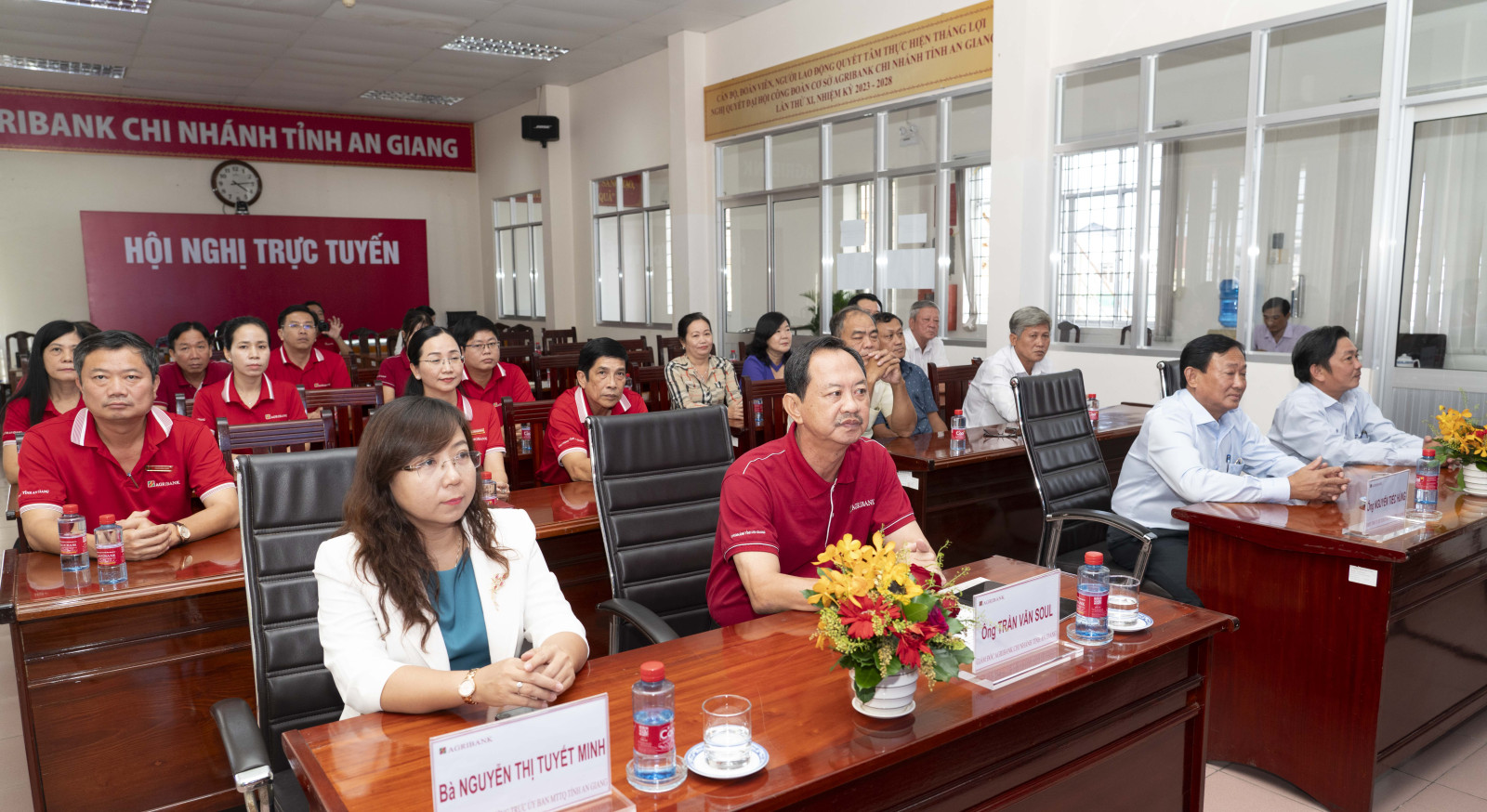 Agribank chi nhánh tỉnh An Giang tài trợ 5 tỷ đồng xây dựng 100 căn nhà Đại đoàn kết