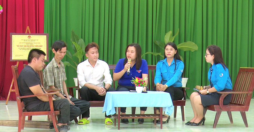 Tọa đàm chủ đề “Tỏa sáng nghị lực Việt”