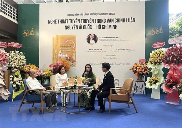 Giới thiệu sách chuyên khảo về lãnh tụ Nguyễn Ái Quốc-Hồ Chí Minh