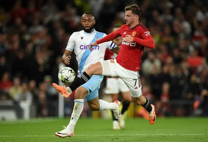 Thắng dễ Crystal Palace, Man United chứng tỏ sức mạnh nhà vô địch League Cup