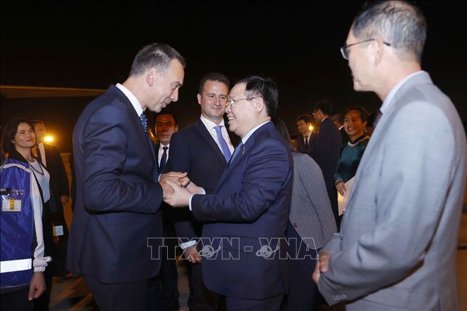 Chủ tịch Quốc hội kết thúc tốt đẹp chuyến thăm chính thức Bulgaria