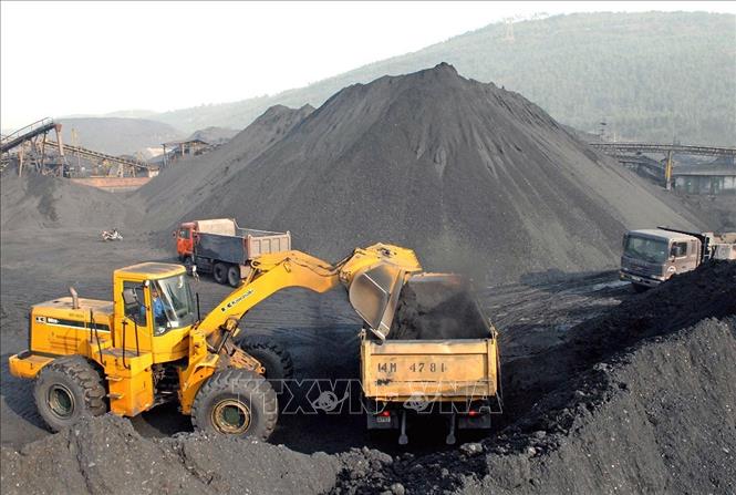 Phát huy tiềm năng địa chất phục vụ phát triển kinh tế - xã hội