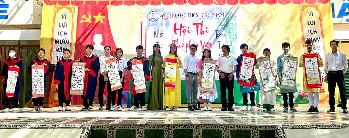 “Truyền lửa” cho những tâm hồn yêu chữ Việt