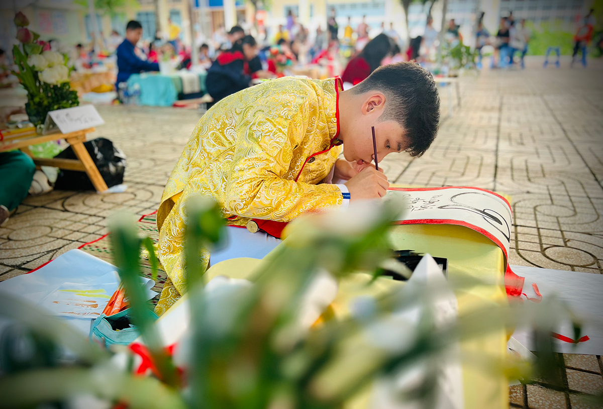 “Truyền lửa” cho những tâm hồn yêu chữ Việt