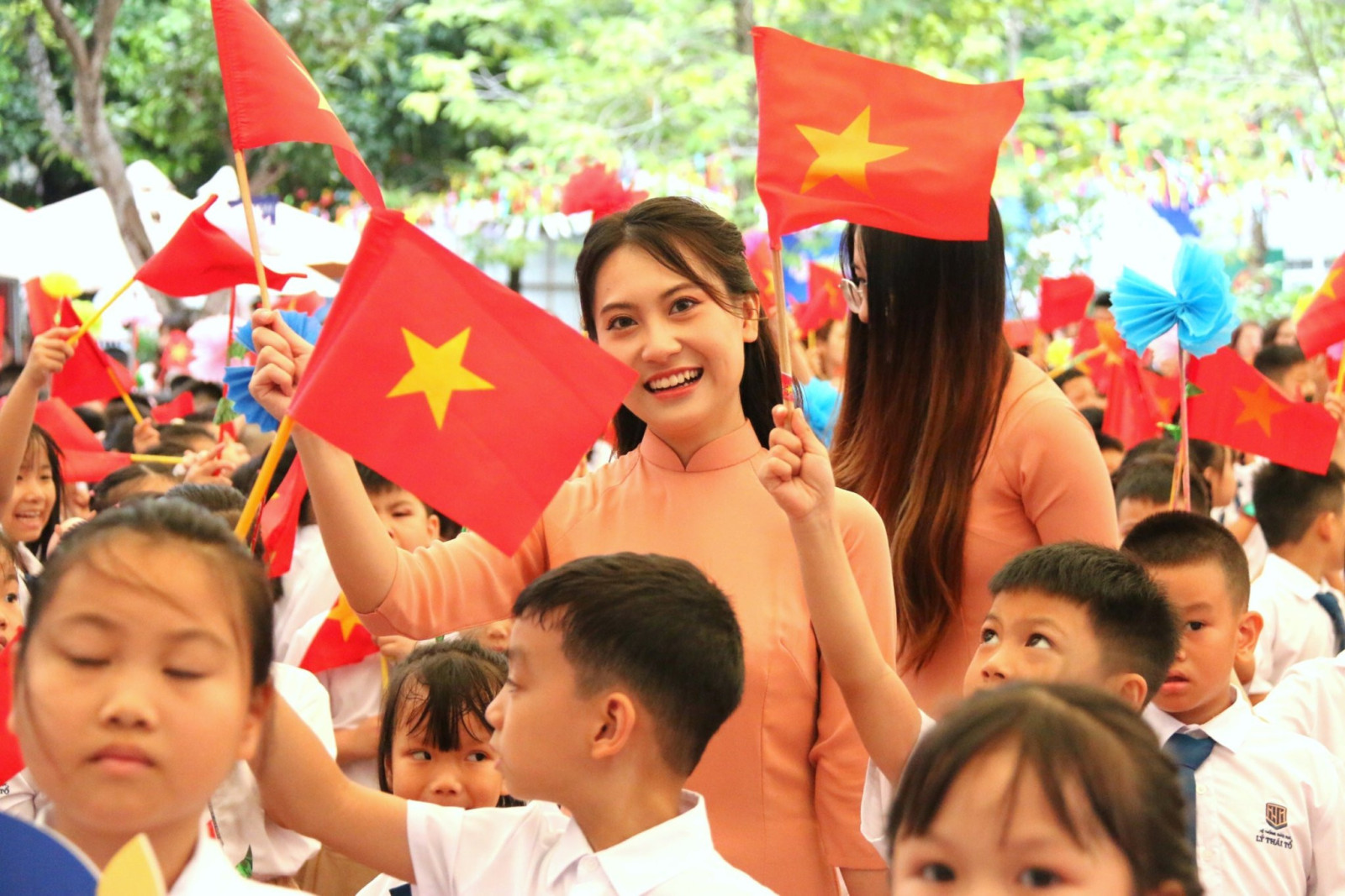 20 lời chúc ngày Nhà giáo Việt Nam 20/11 hay và ý nghĩa