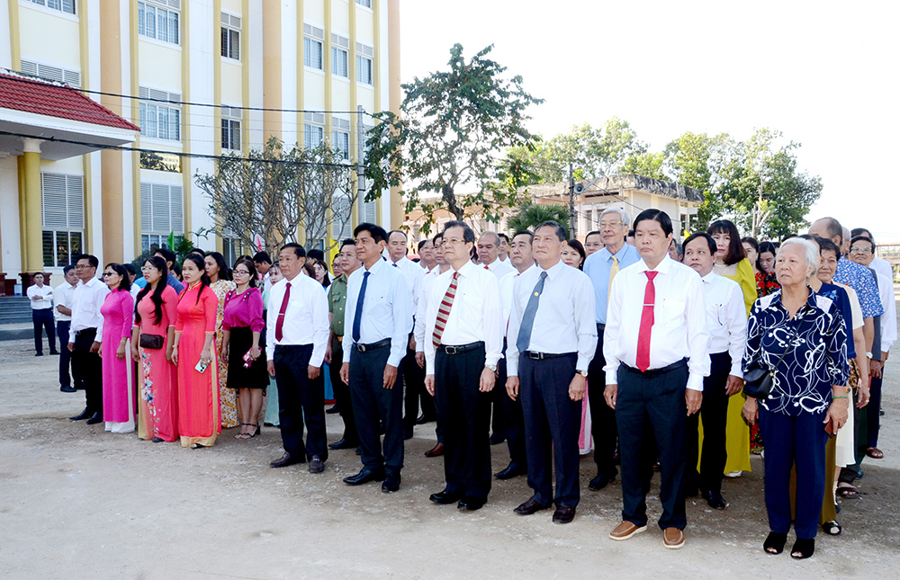 Trường Chính trị Tôn Đức Thắng: Kỷ niệm Ngày Nhà giáo Việt Nam và 75 năm thành lập trường