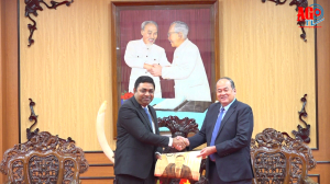 Tổng Lãnh sự Ấn Độ tại TP. Hồ Chí Minh đến thăm, chào xã giao lãnh đạo tỉnh An Giang