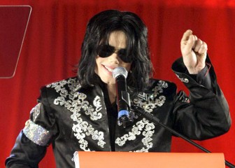 Vụ mẹ Michael Jackson kiện Công ty AEG Live: Hạ màn về cái chết của Vua pop