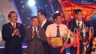 Tưng bừng Gala trao giải các giải bóng đá chuyên nghiệp Việt Nam 2014