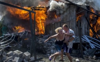 Phe ly khai tố cáo chính phủ Ukraine dùng bom phốt pho độc hại