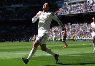 Ronaldo ghi năm bàn, Real hồi sinh cùng chiến thắng 9-1