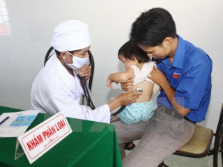 Trẻ đã tiêm vắcxin dịch vụ có thể quay lại tiêm Quinvaxem miễn phí