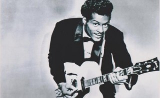 Huyền thoại nhạc rock Chuck Berry qua đời