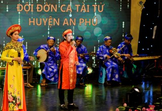 Thi diễn Vòng chung kết Liên hoan Đờn ca tài tử và Trích đoạn cải lương trên sóng PT-TH An Giang lần  I- 2018