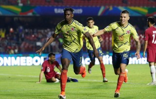 Colombia giành vé đầu tiên vào vòng tứ kết Copa America 2019