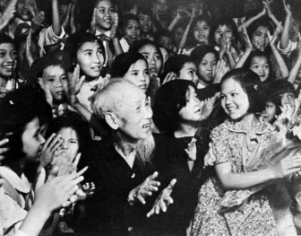 Chủ tịch Hồ Chí Minh bàn về giá trị con người Việt Nam