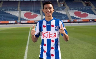 Hà Nội FC lần đầu hé lộ về đàm phán hợp đồng lịch sử Văn Hậu-Heereveen