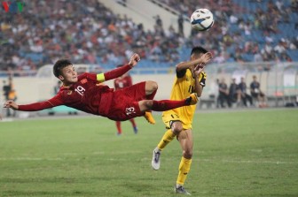Quang Hải tranh giải Cầu thủ xuất sắc nhất Đông Nam Á với Chanathip