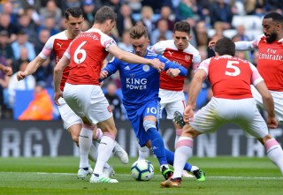 Leicester vs Arsenal: Pháo thủ run rẩy trước "bầy cáo"