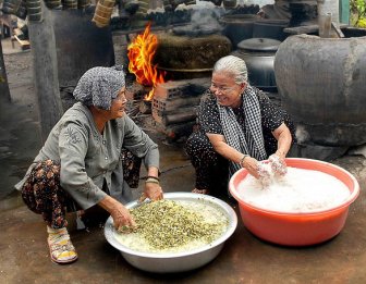 Tết nhớ nội, nhớ quê!