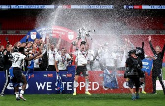 Fulham thăng hạng Premier League sau trận cầu đắt giá nhất thế giới